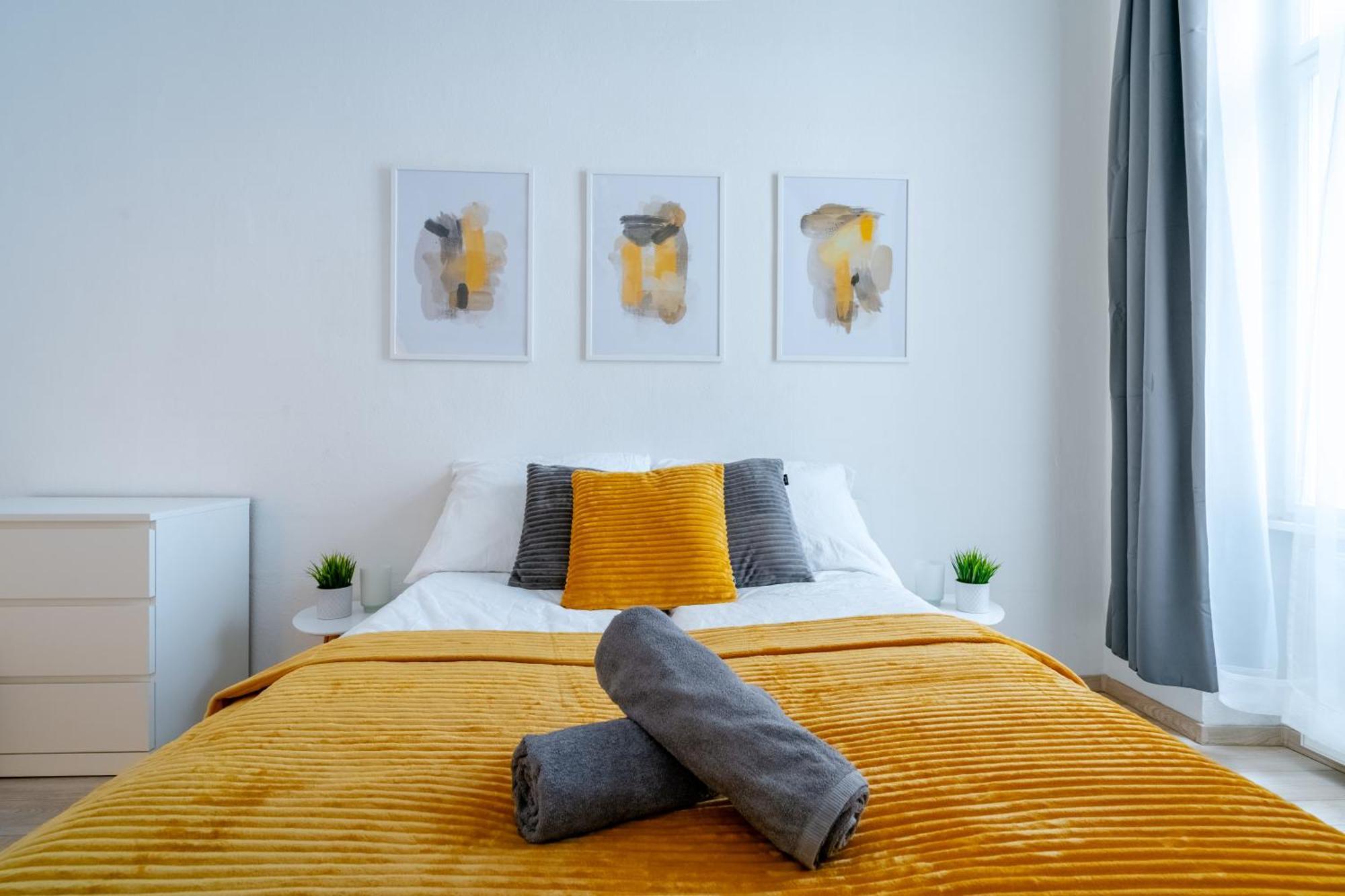 Apartment Wave - 3 Bedroom In Center